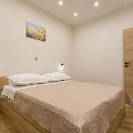 Apartments By The Sea Cove Zastupac, Hvar - 8761 Hvar Town Room photo