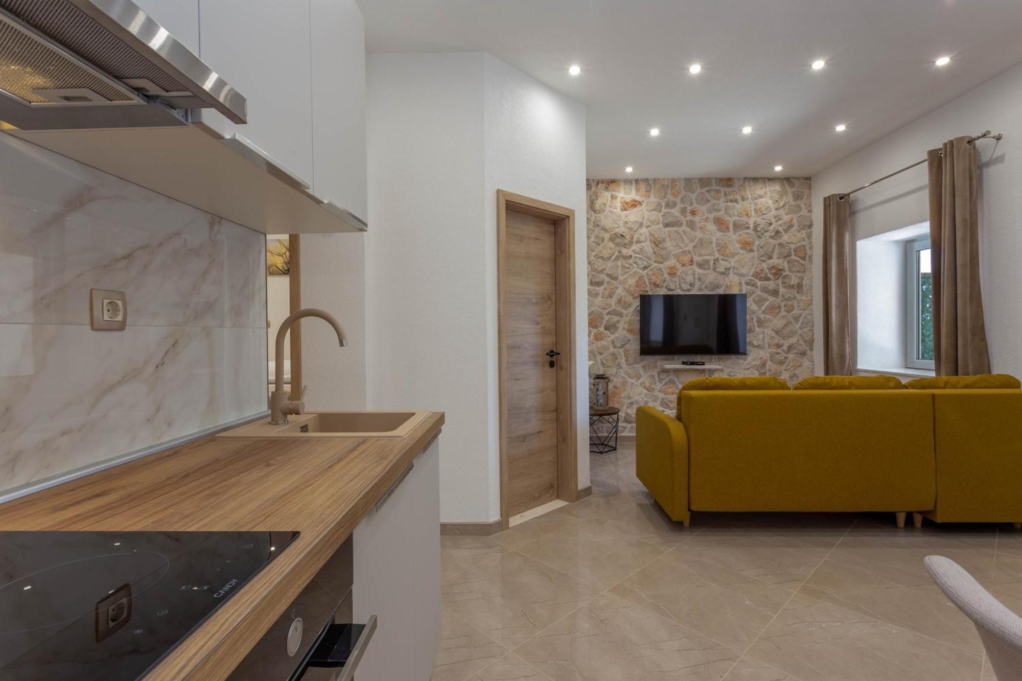 By The Sea Cove Zastupac, Hvar - 8761 Apartman Hvar Town